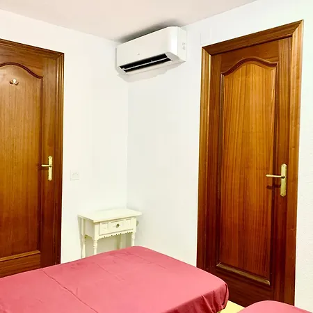 Alicante, Rue Piétonne ,Plage, Climatisation