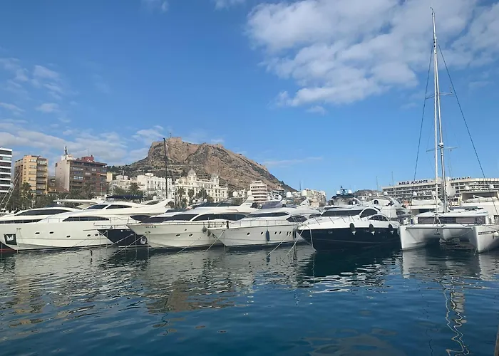 Alicante, Rue Pietonne ,plage, Climatisation Alicante